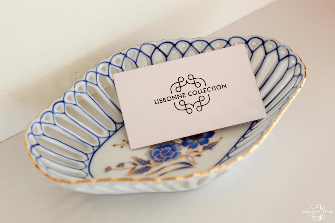 Azulejos' Charming Apartment With Terrace 2 By Lisbonne Collection Bagian luar foto