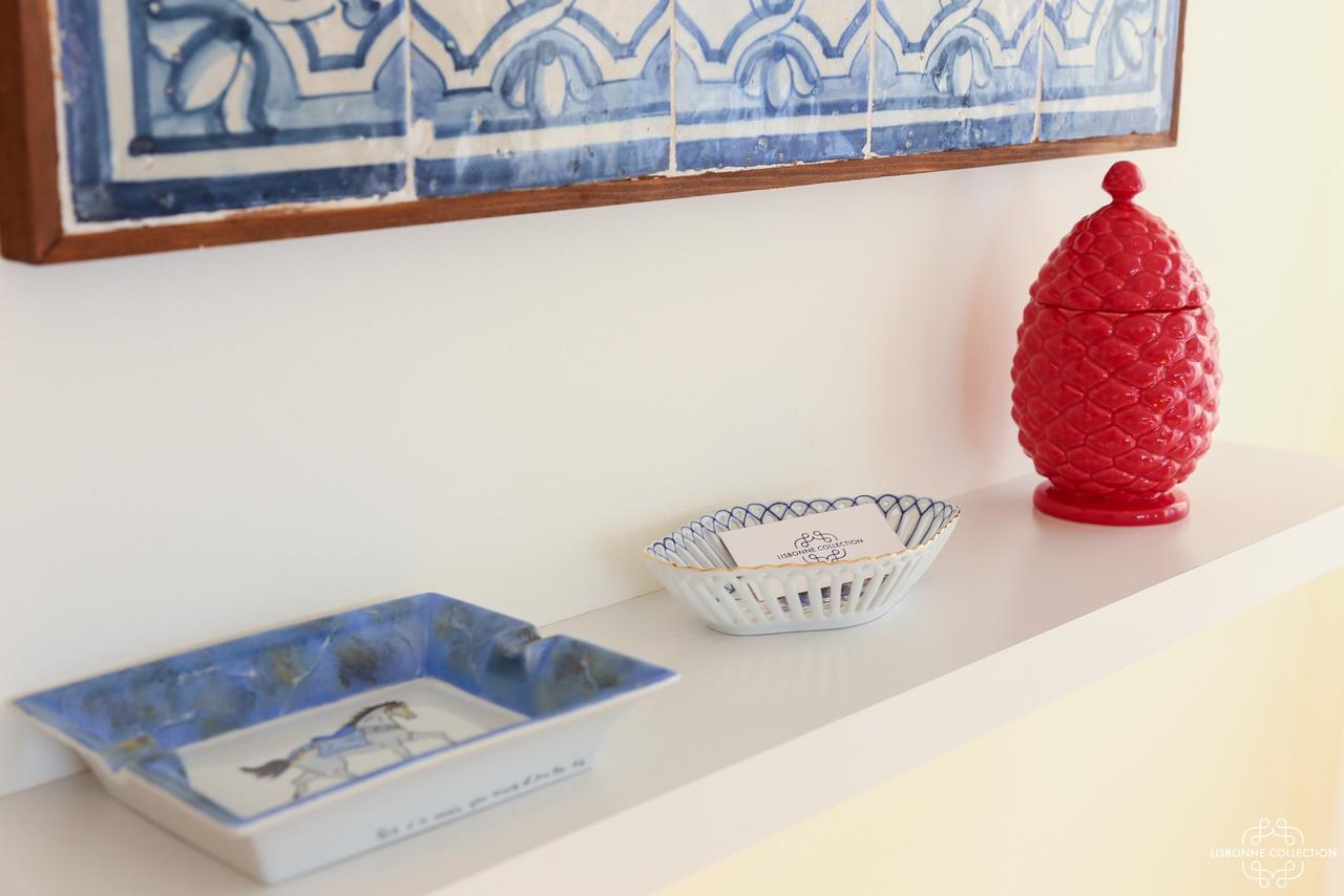Azulejos' Charming Apartment With Terrace 2 By Lisbonne Collection Bagian luar foto