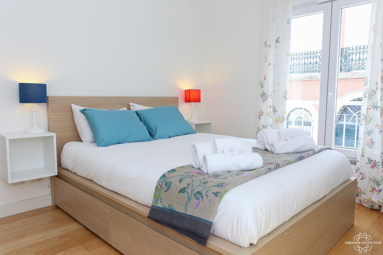 Azulejos' Charming Apartment With Terrace 2 By Lisbonne Collection Bagian luar foto